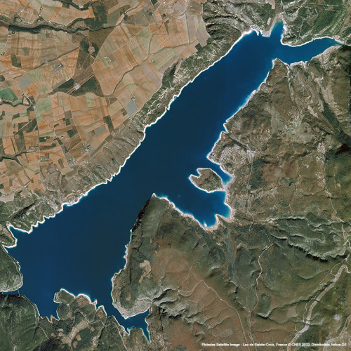 Pléiades - Lac de Sainte-Croix, France 