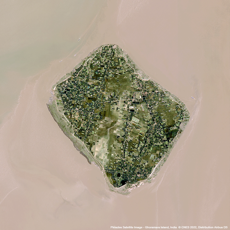 Pléiades - Ghoramara Island, South of Kolkata, India