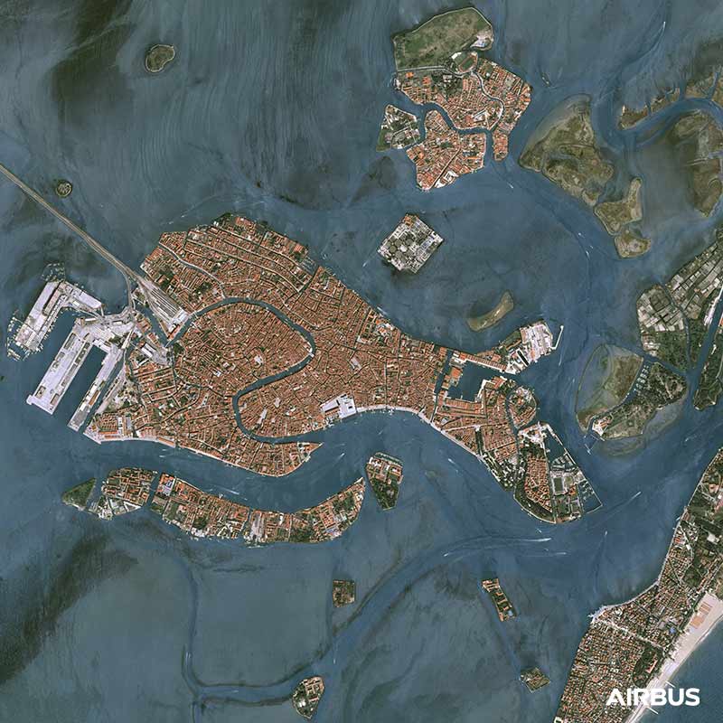 Pléiades - Venice, Italy Pléiades - Venice, Italy