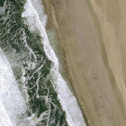 Pléiades Neo Coverage of the Namib Desert. Sand, Wind and Seals.